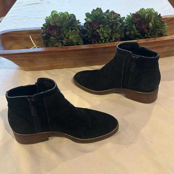 Cole Haan women’s Rene leather Suede black Bootie boot boots size 9 EUC - Picture 4 of 9